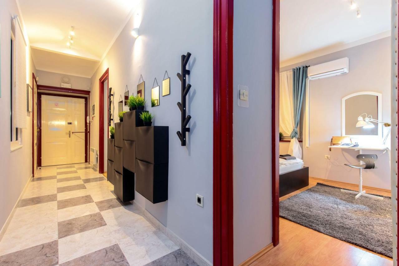 غييكا Apartment Dolac In Center Of Town المظهر الخارجي الصورة